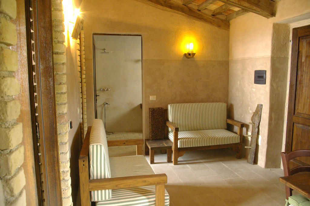 B&B Casale Di Poggioferro Scansano Bilik gambar